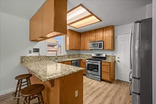 260 Patricia Pl, Lathrop, CA 95330 - Photo 12