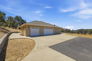 4020 Trigger Ln, Shingle Springs, CA 95682 - Photo 8