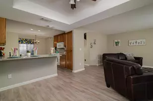 4055 Alex Ln, Carmichael, CA 95608 - Photo 10