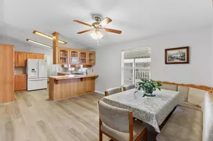 Cantabrook St, Sacramento, CA 95828 - Photo 10