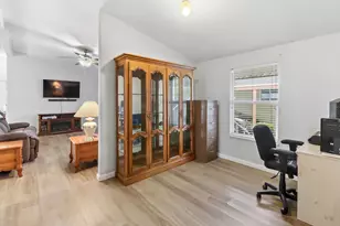 Cantabrook St, Sacramento, CA 95828 - Photo 24