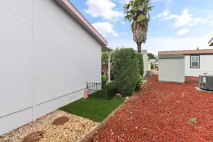 Cantabrook St, Sacramento, CA 95828 - Photo 36