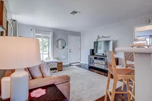 1424 Kitchner Rd, Sacramento, CA 95822 - Photo 14