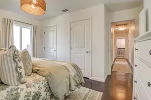 1424 Kitchner Rd, Sacramento, CA 95822 - Photo 2