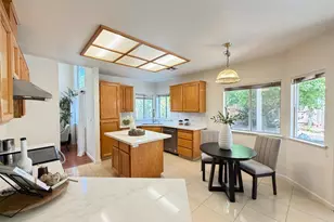 5931 Sternsburg Way, Sacramento, CA 95823 - Photo 6