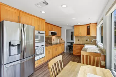 8932 Shady Vista Court, Elk Grove, CA 95624 - Photo 12