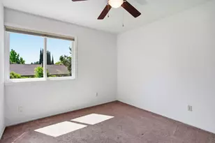 8932 Shady Vista Ct, Elk Grove, CA 95624 - Photo 30