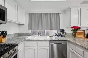 1221 Rudger Way, Sacramento, CA 95833 - Photo 20