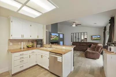 8596 W Samoha Court, Thornton, CA 95686 - Photo 10
