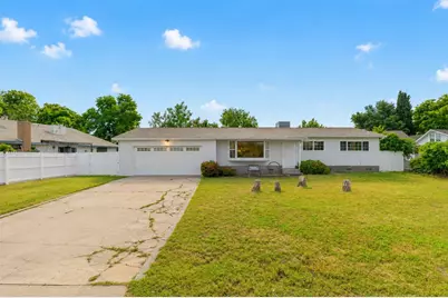 603 N Lincoln Way, Galt, CA 95632 - Photo 2