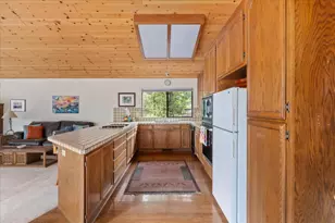 596 Sugarbush Ln, Murphys, CA 95247 - Photo 8