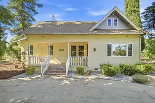 1487 Smith Rd, Yuba City, CA 95993 - Photo 2
