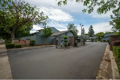 581 Lincoln Avenue #B, Modesto, CA 95354 - Photo 1