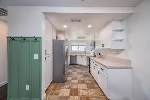 581 Lincoln Ave, Modesto, CA 95354 - Photo 8