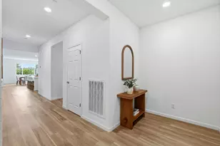 979 Carson River Dr, Lincoln, CA 95648 - Photo 4