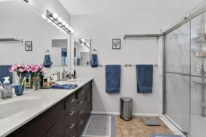 5609 Laguna Quail Way, Elk Grove, CA 95758 - Photo 16