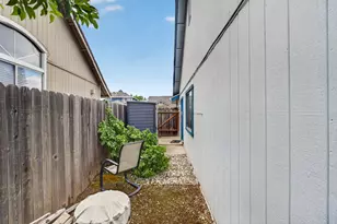5609 Laguna Quail Way, Elk Grove, CA 95758 - Photo 24