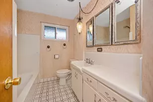 4804 F Pkwy, Sacramento, CA 95823 - Photo 36