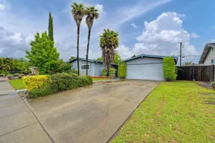 4804 F Pkwy, Sacramento, CA 95823 - Photo 8