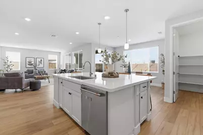 4538 Madeleine Way, Folsom, CA 95630 - Photo 6