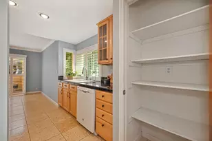 3092 Swallows Nest Dr, Sacramento, CA 95833 - Photo 18