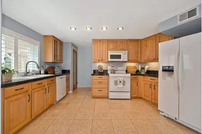 3092 Swallows Nest Drive, Sacramento, CA 95833 - Photo 14