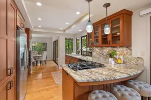 18 Covered Bridge Rd, Carmichael, CA 95608 - Photo 8