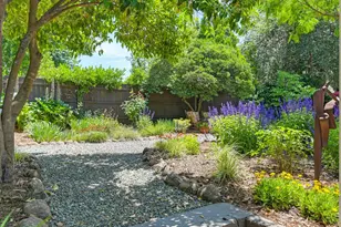6200 Mahala Dr, Carmichael, CA 95608 - Photo 38