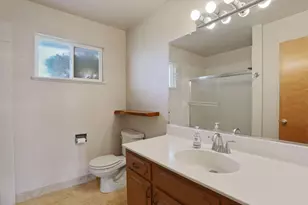 4592 W Woodbridge Rd, Lodi, CA 95242 - Photo 28