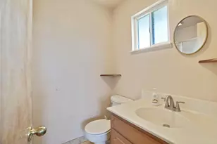 4592 W Woodbridge Rd, Lodi, CA 95242 - Photo 36