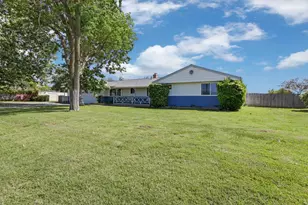 4592 W Woodbridge Rd, Lodi, CA 95242 - Photo 64