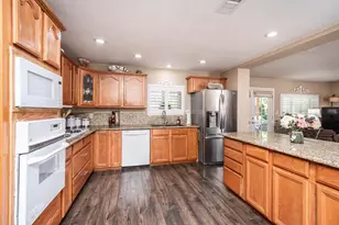 9320 Tilton Ln, Orangevale, CA 95662 - Photo 38