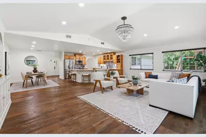 8735 Phoenix Avenue, Fair Oaks, CA 95628 - Photo 10