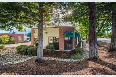 8203 Sierra College Boulevard, Roseville, CA 95661 - Photo 10