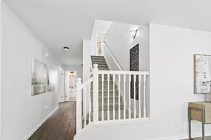 7996 Cavalier Way, Sacramento, CA 95832 - Photo 32