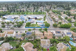 2425 Warm Springs Dr, Modesto, CA 95356 - Photo 46