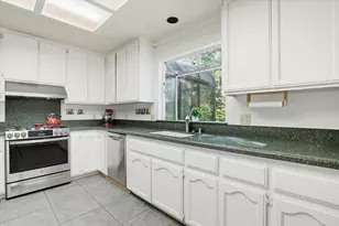 21349 Leslie Dr, Grass Valley, CA 95945 - Photo 6