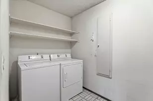 1235 Vanderbilt Way, Sacramento, CA 95825 - Photo 24