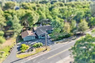 21014 Ferretti Rd, Groveland, CA 95321 - Photo 38