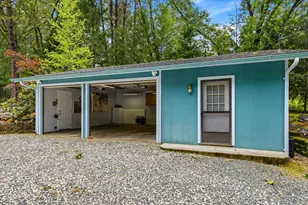 12863 Blue Jay Ct, Grass Valley, CA 95949 - Photo 32