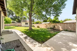 6120 Friendly Ct, Carmichael, CA 95608 - Photo 10