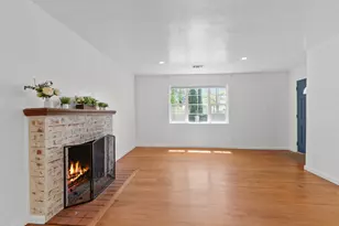 49 El Camino Ave, Sacramento, CA 95815 - Photo 4