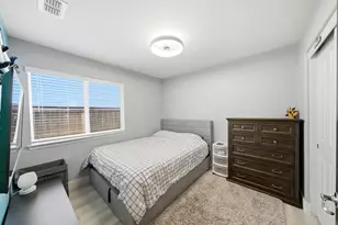 7640 Laguna Beach Way, Antelope, CA 95843 - Photo 28