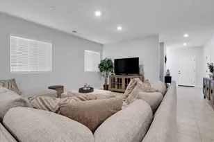 1338 Callison Wy, Olivehurst, CA 95961 - Photo 10