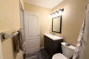 3617 Pine Hollow Way, Antelope, CA 95843 - Photo 24