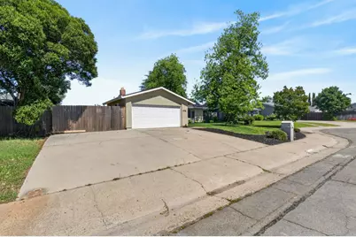 5795 Lerner Way, Sacramento, CA 95823 - Photo 2