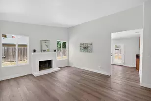 5795 Lerner Way, Sacramento, CA 95823 - Photo 6