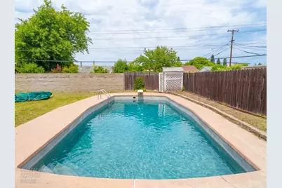 4527 Freeway Circle, Sacramento, CA 95841 - Photo 22