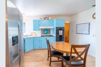 4527 Freeway Circle, Sacramento, CA 95841 - Photo 12