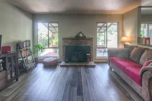 8057 Butternut Dr, Citrus Heights, CA 95621 - Photo 10